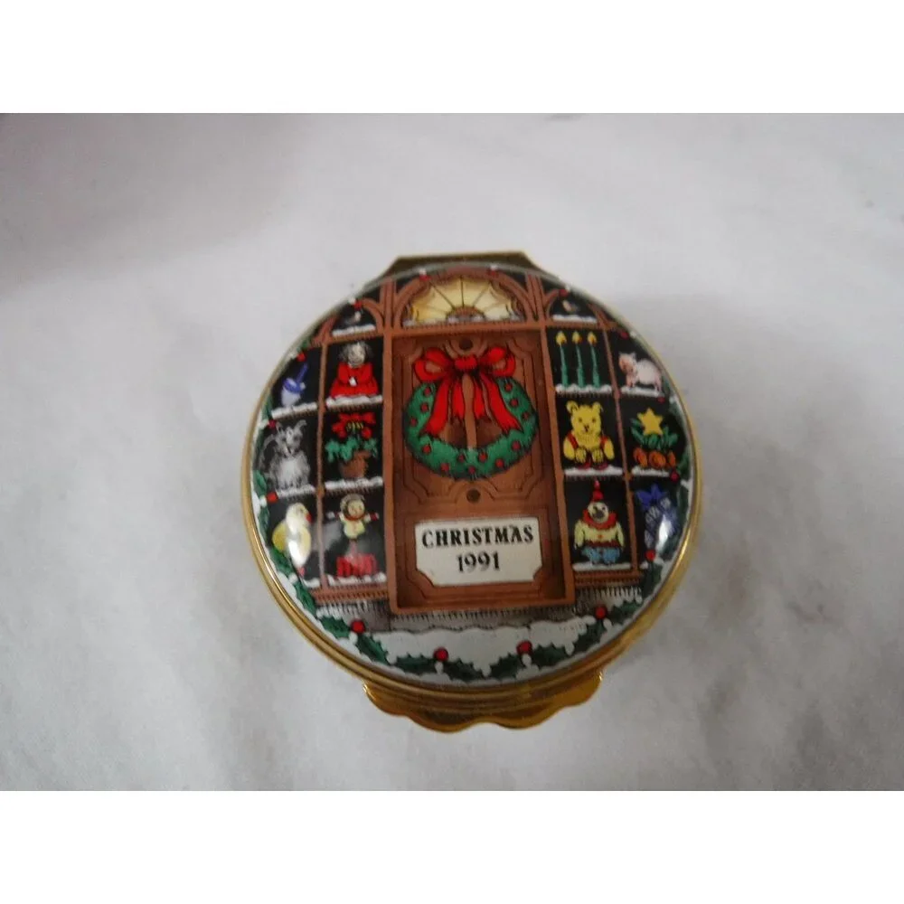 Enamel Box,‎ Halcyon Days, Christmas 1991, Snuff Box, Pill Box, Jewelry box,